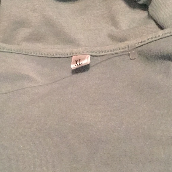 🌴NWOT Fashion Cold Shoulder Mint Green Cool Dress Must Have 🌴 - Picture 10 of 10